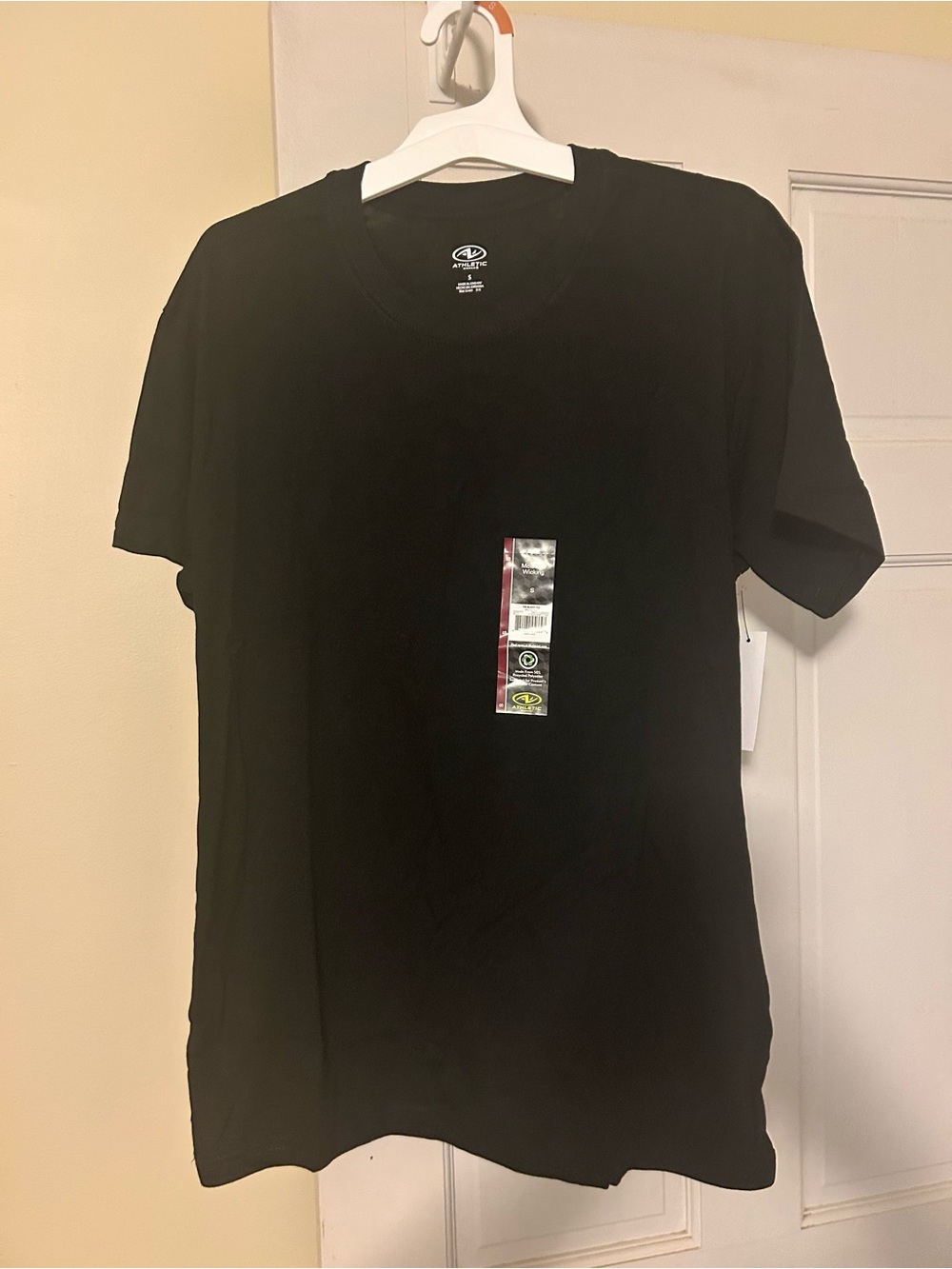 Athletic Works Black V-Neck Short Sleeve Tee